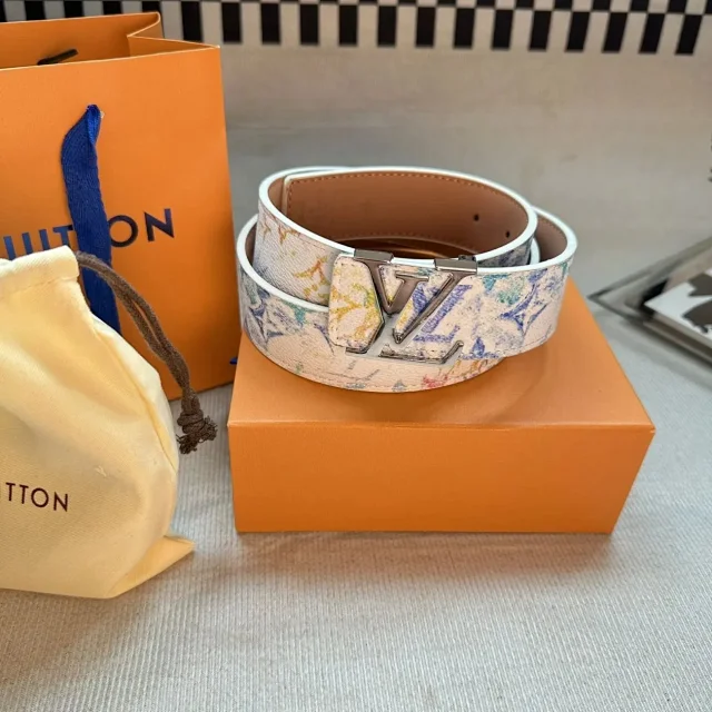 Louis Vuitton Belts LV Buckle Monogram Belt product detail image 7