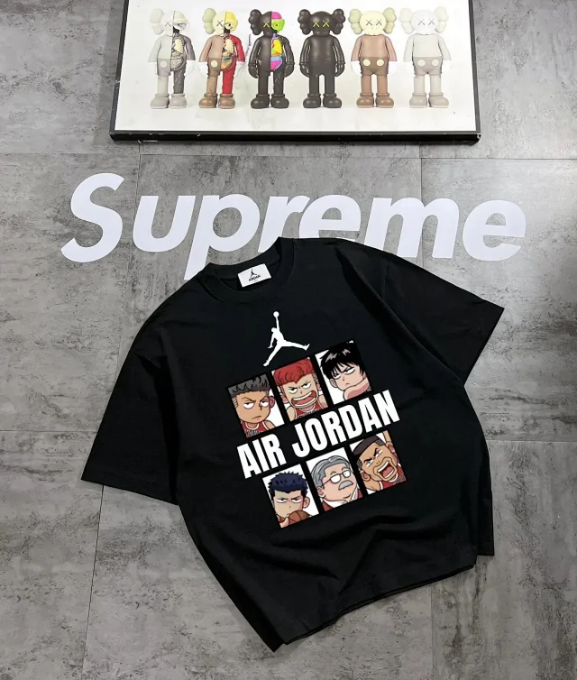 Jordan T-Shirts Jumpman Graphic Crew-Neck T-Shirt product detail image 1