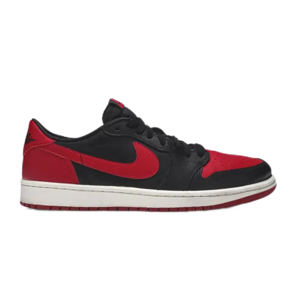 Air Jordan 1 Low OG 'Lucky Green' Sneakers - 2