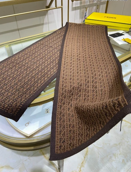 Fendi Scarves Knitted FF Logo Scarf product detail image 6