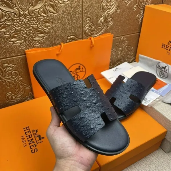 Hermès Oran Sandals Black Ostrich Leather Slippers - 1