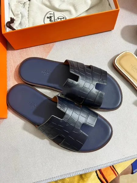 Hermès Oran Sandals Navy Crocodile-Embossed Leather Slippers - 1