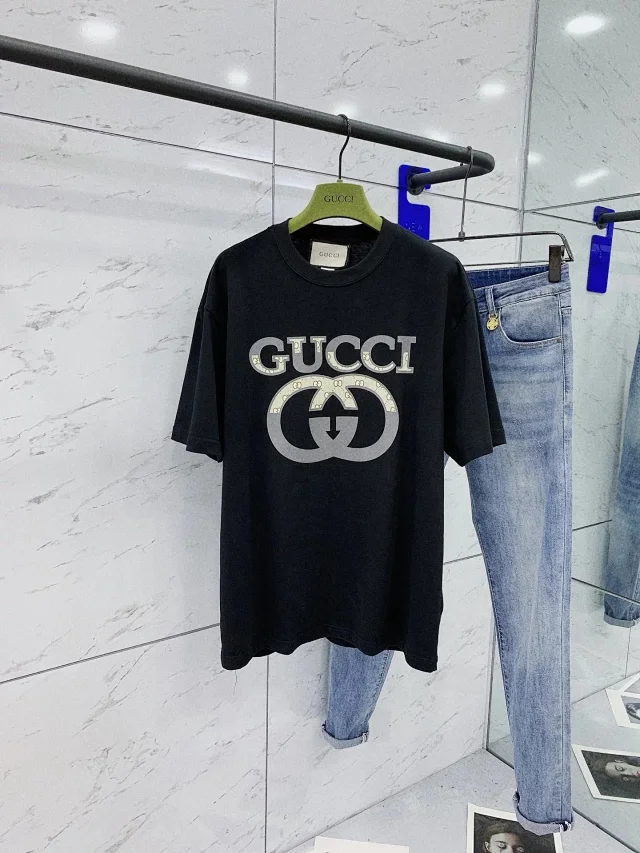 Gucci T-Shirts Graphic Print product detail image 7