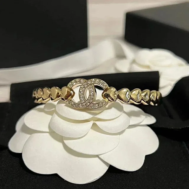 Chanel Jewelry Logo Cuff Bracelet product detail image 8