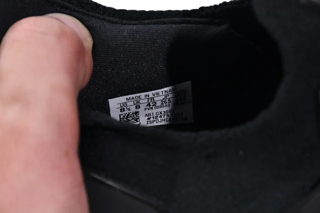 adidas Sneakers Ultraboost product detail image 7
