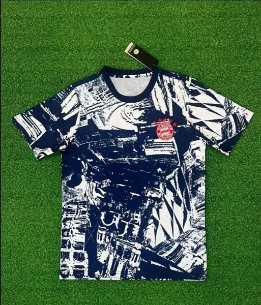 FC Bayern München Graphic Print Navy T-Shirt - 1