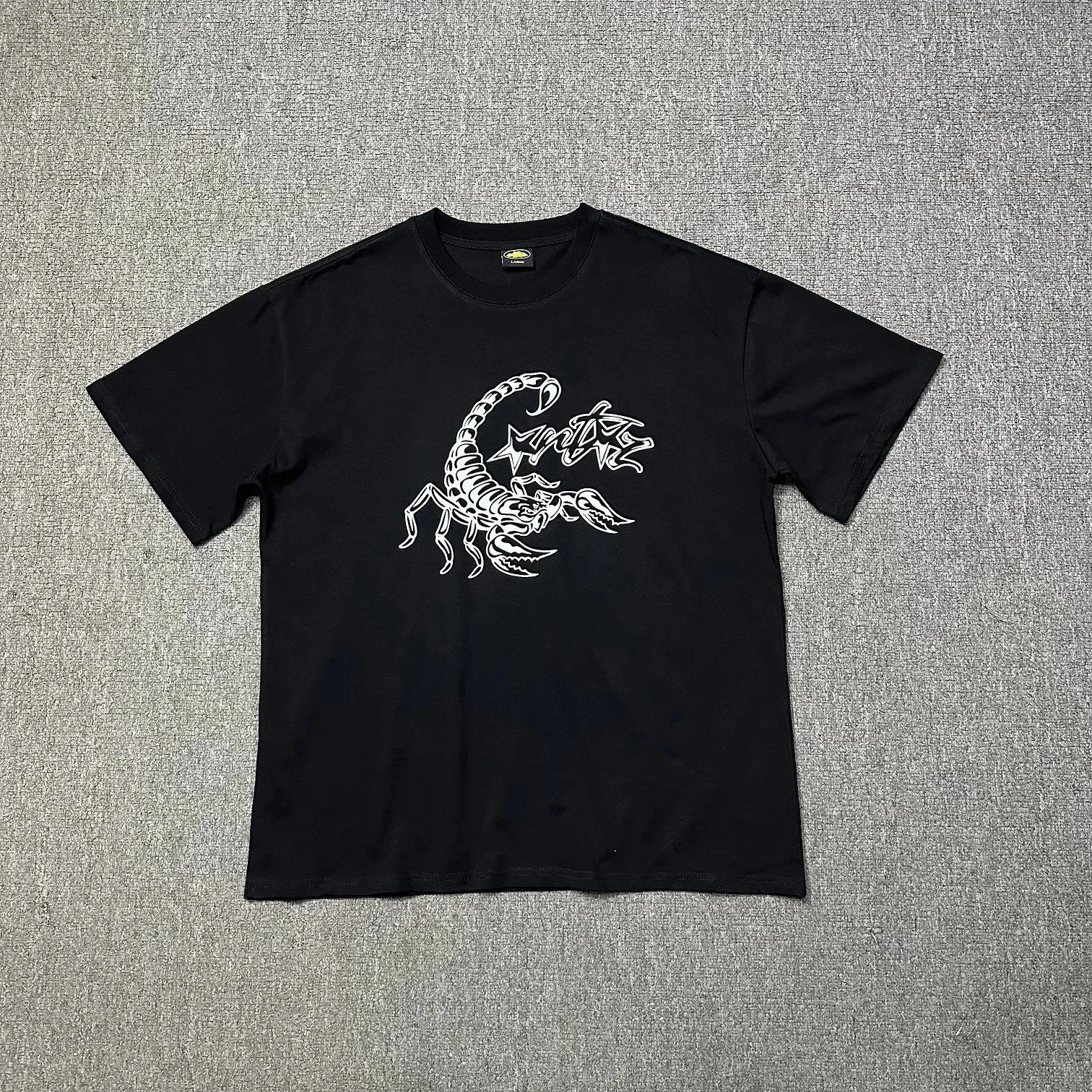 Unbranded T-Shirts Oversized Graphic Print — 25