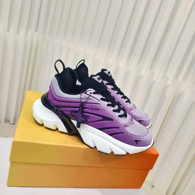 Dior Sneakers B44 product detail image 3