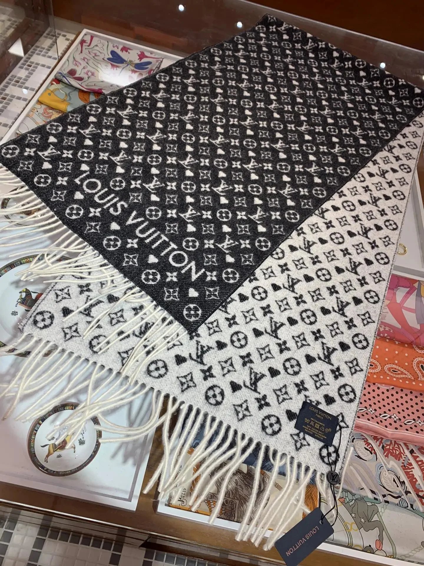 Chanel Logo Print Cashmere Scarf Beige and White Scarves - 6