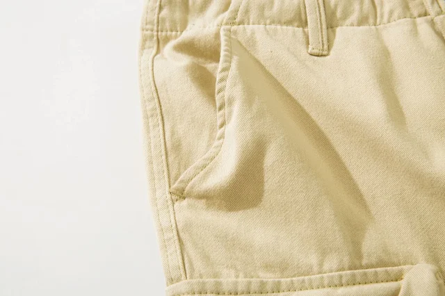 Stone Island Trousers Cargo with multiple flap pockets and Compass badge product detail image 12