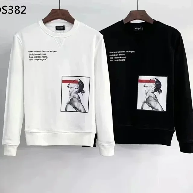 Dsquared2 Hoodies & Sweatshirts Graphic Crewneck Sweatshirt product detail image 6