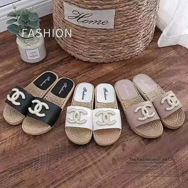 Unbranded Slippers Woven Footbed Slide with Pearl Interlocking-C Ornament product detail image 2