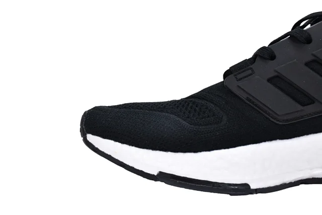 adidas Sneakers Ultraboost product detail image 9