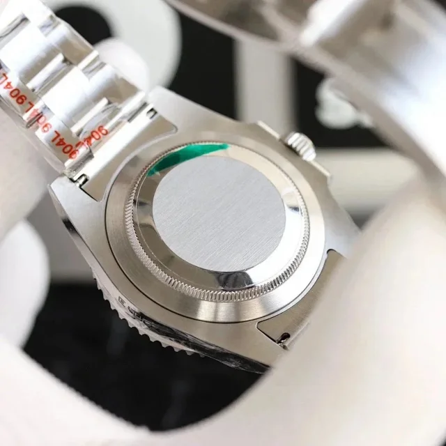 Rolex Submariner and Yacht-Master product detail image 9