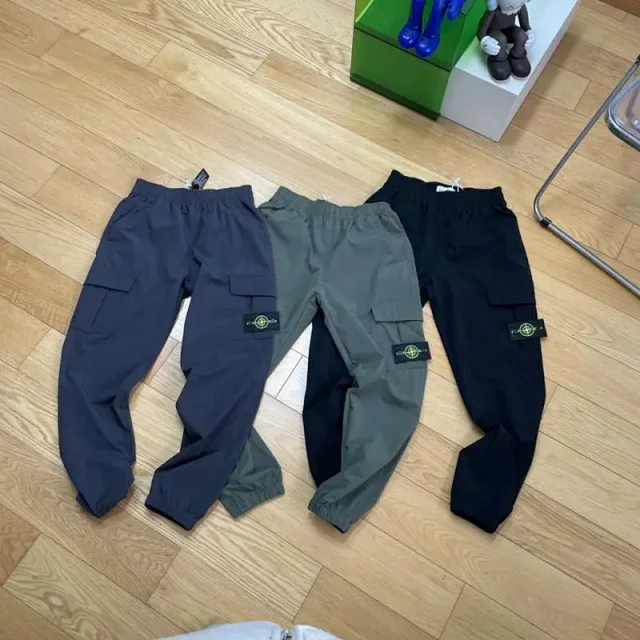 Stone Island Trousers Cargo jogger with elastic cuffs product detail image 10