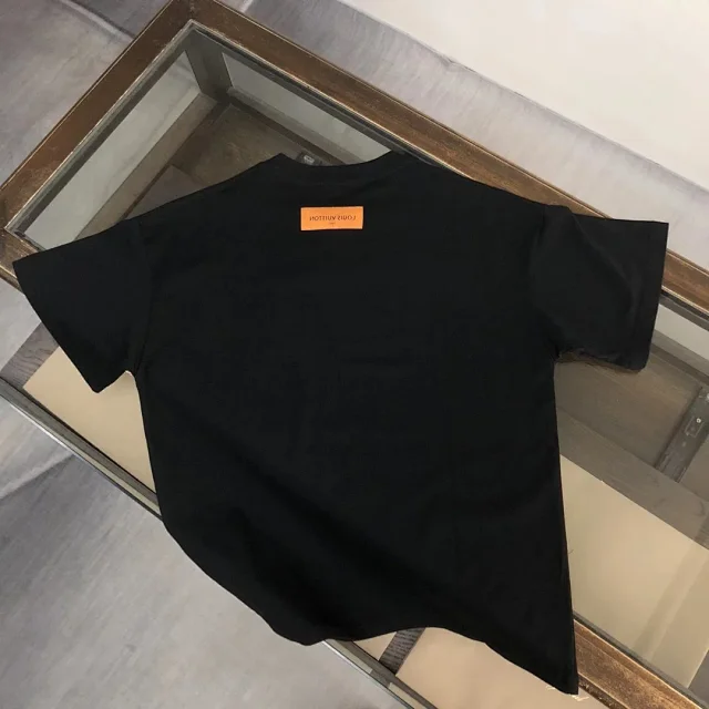 Louis Vuitton T-Shirts Short-Sleeve Crew-Neck product detail image 9