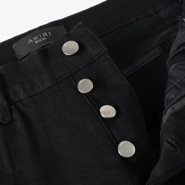 AMIRI Jeans Distressed skinny with logo appliqué product detail image 10