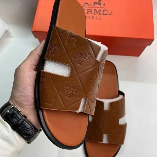 Hermès Oran Slide Sandals Tan Leather Slippers - 1