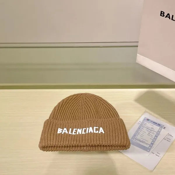 Balenciaga Logo Knit Beanie Beige - 1