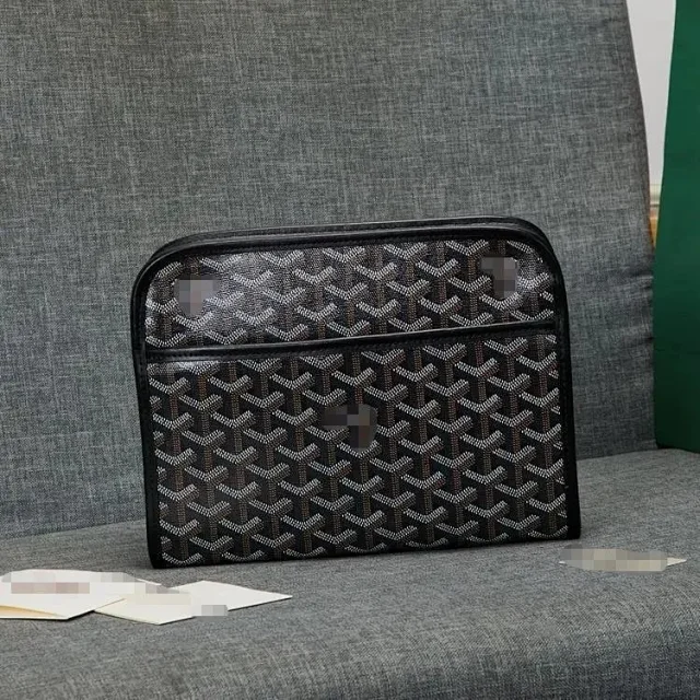 Goyard Travel Bags Zip Toiletry Pouch product detail image 3