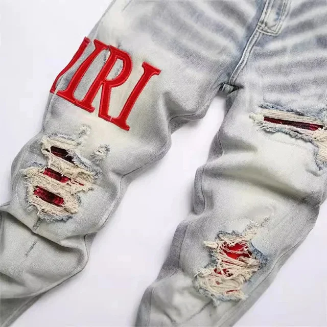 AMIRI Jeans Distressed Graphic product detail image 23