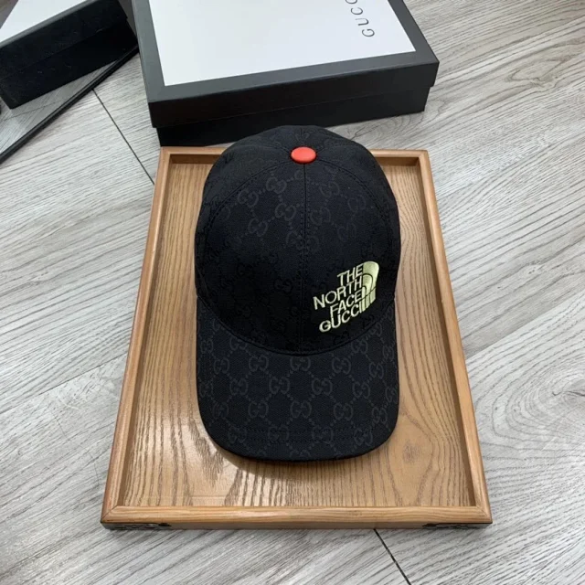 Gucci Hats GG monogram baseball cap with curved brim product detail image 9