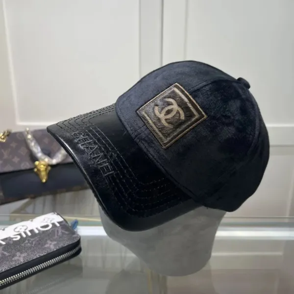Chanel Velvet Baseball Cap Black - 1