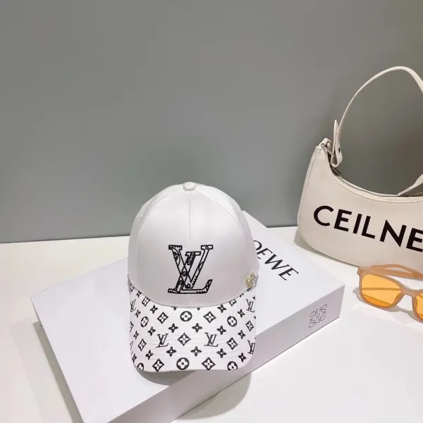 Louis Vuitton Monogram Baseball Cap White - 1