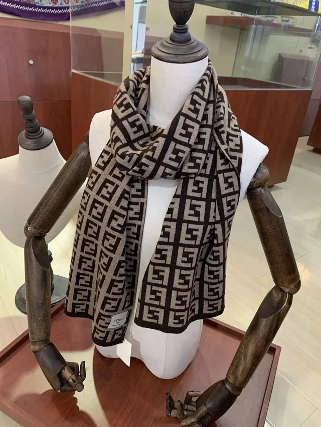 Gucci Scarves GG monogram striped knit scarf product detail image 5
