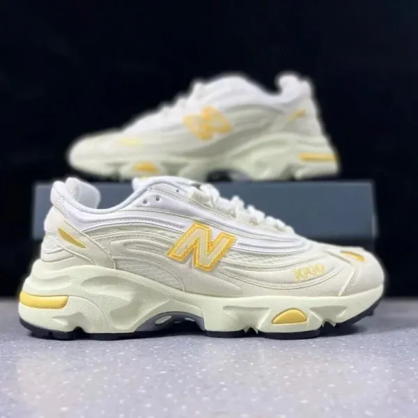 New Balance 1000 White and Yellow Chunky Sneakers - 1