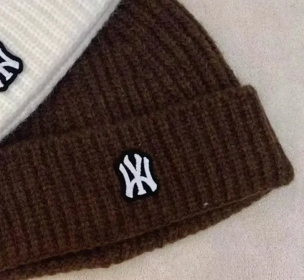 Gucci x MLB New York Yankees GG Monogram Baseball Cap Beige - 6