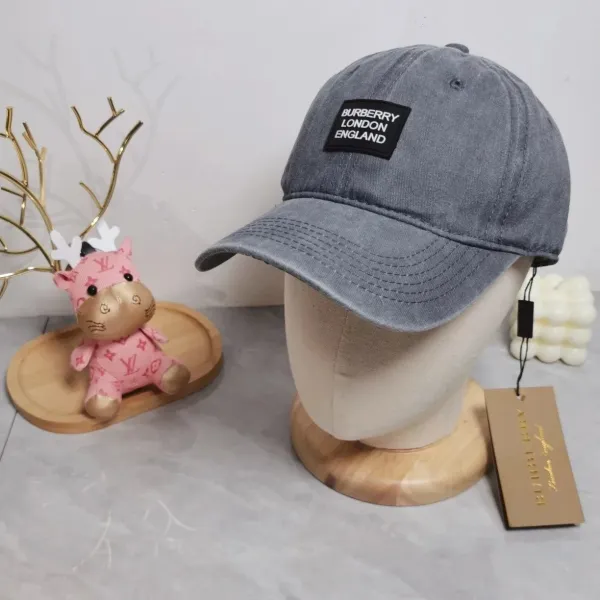 Burberry Logo Patch Baseball Cap Gray - 1