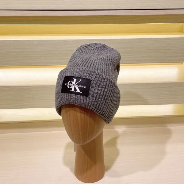 Calvin Klein Jeans Logo Patch Beanie Gray - 1