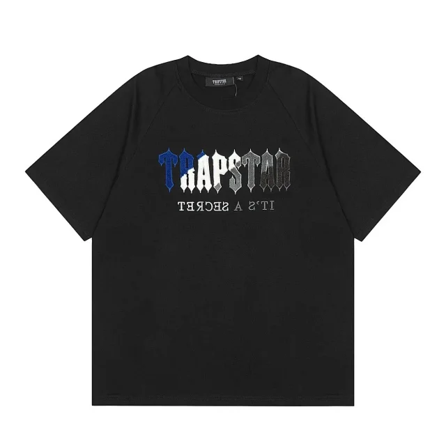 Trapstar T-Shirts Graphic Print Short-Sleeve T-Shirt product detail image 7