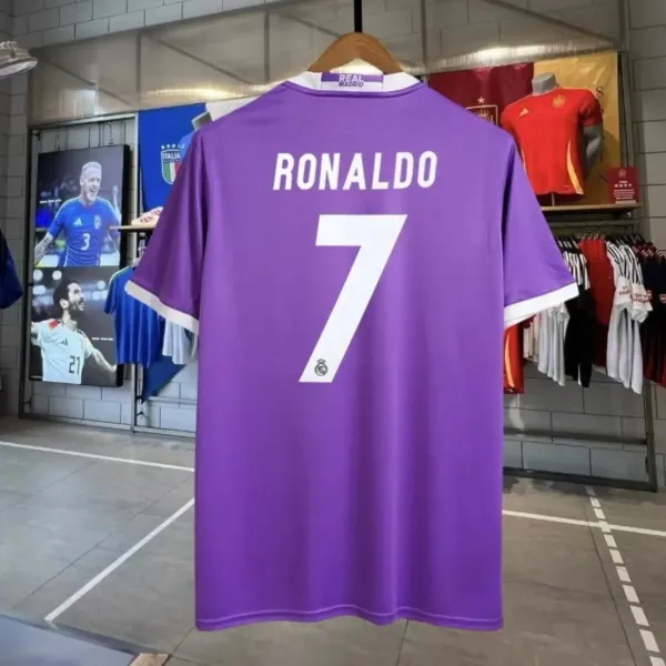 Real Madrid 2017 UEFA Champions League Final Third Jersey Purple - 3