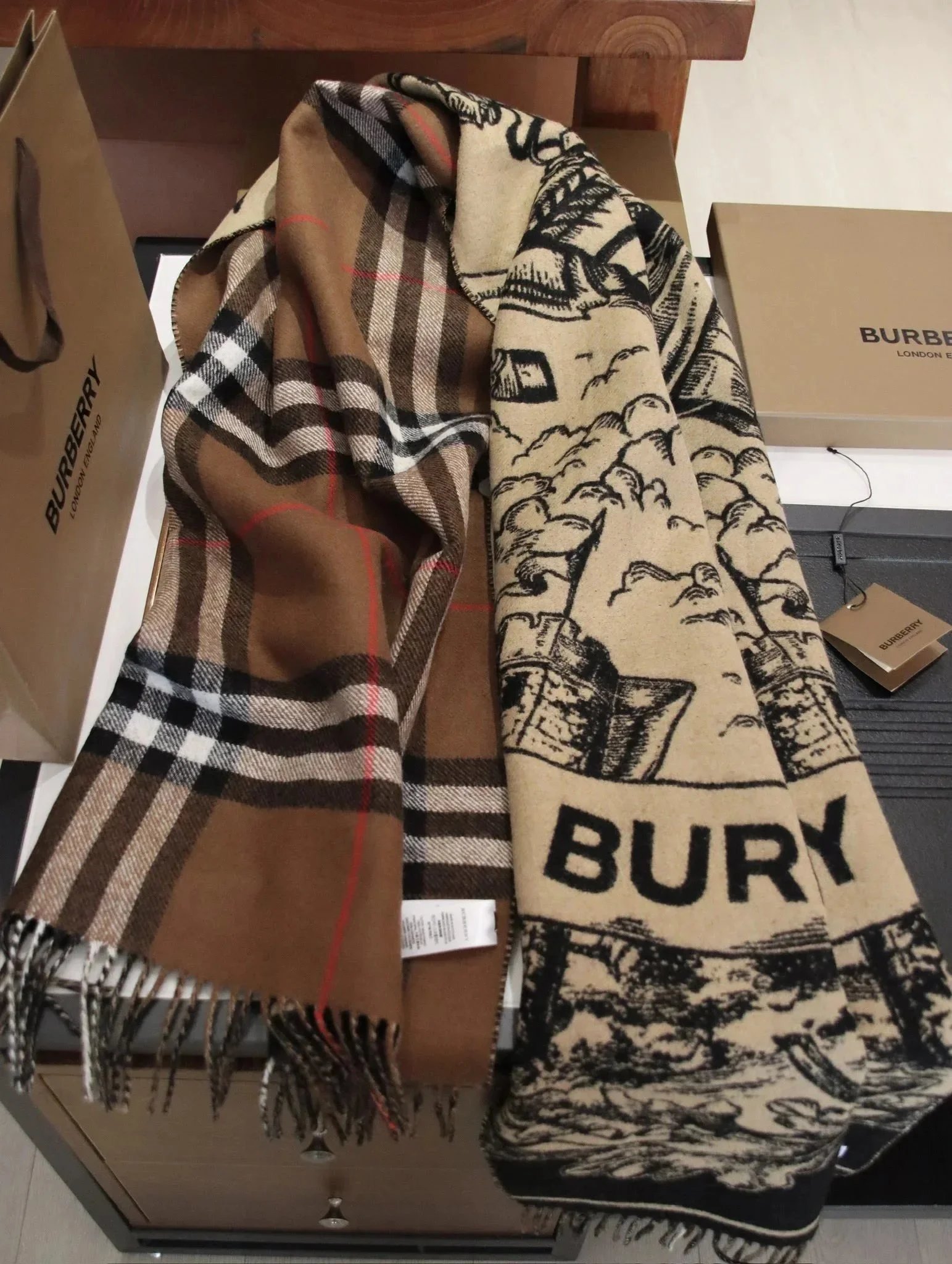 Burberry Scarves Check Plaid Scarf image 6