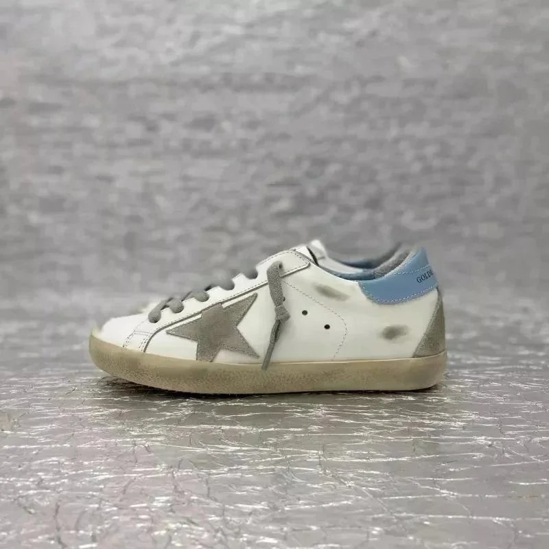 Golden Goose Sneakers Superstar low-top with star appliqué — 11