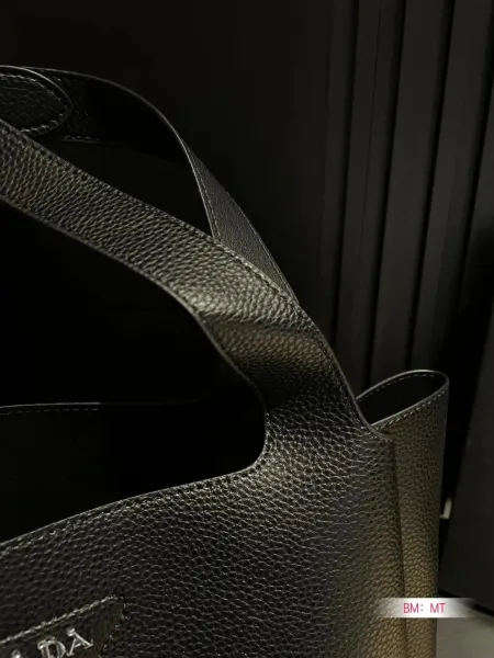 Prada Re-Edition 2005 Tote Bag Yellow Leather Handbag - 4