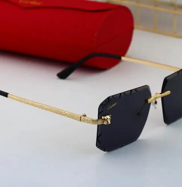 Cartier Eyewear Rimless rectangular sunglasses with gold-tone temples product detail image 9