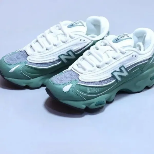New Balance 1000 Mint Green Chunky Sneakers - 1