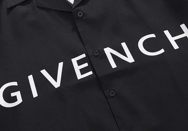 Givenchy Shirts Short-Sleeve Logo Print Button-Up Shirt product detail image 10