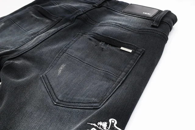 AMIRI Jeans Slim-Fit Distressed product detail image 7