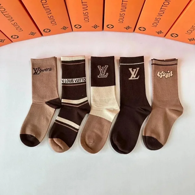 Louis Vuitton Socks 5-Pair Logo Crew Set product detail image 3