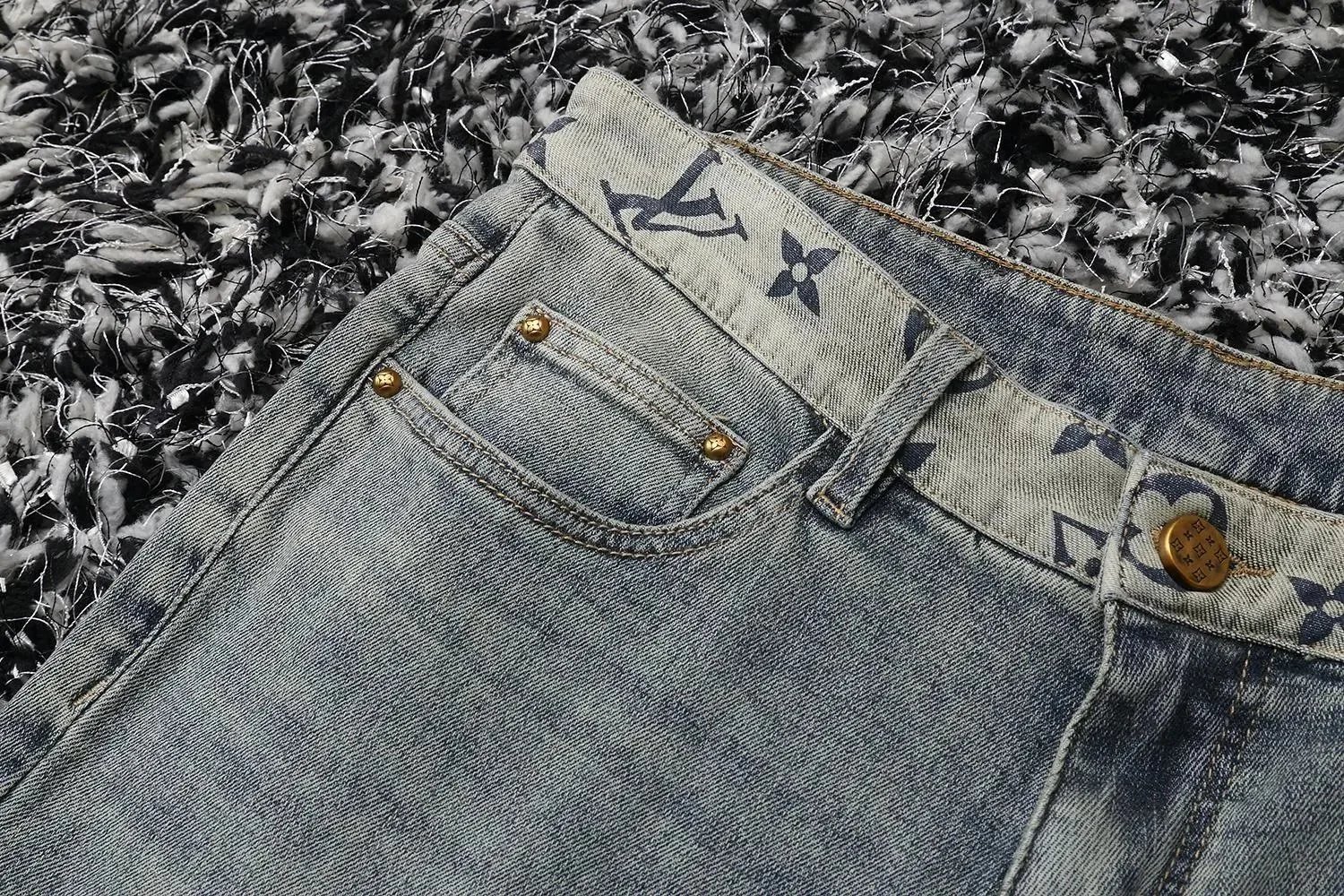 Louis Vuitton Monogram Distressed Jeans Gray - 8
