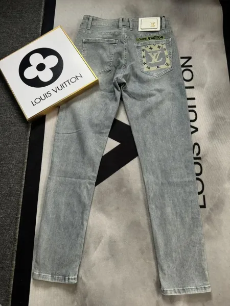 Louis Vuitton Monogram Pocket Detail Light Wash Jeans - 10