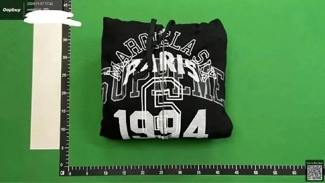 Supreme Hoodies & Sweatshirts Zip-Up Hoodie with Skull Hood Lining and 1994 Graphic product detail image 4