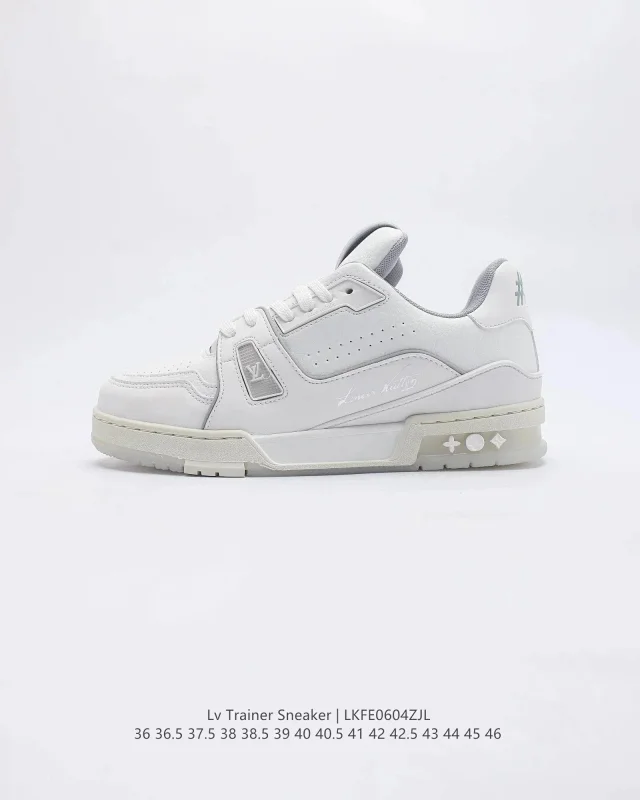 Louis Vuitton LV Trainer Sneaker product detail image 9