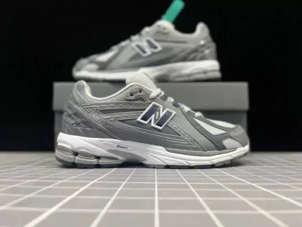 New Balance 2002R Gray Mesh Running Shoes - 1