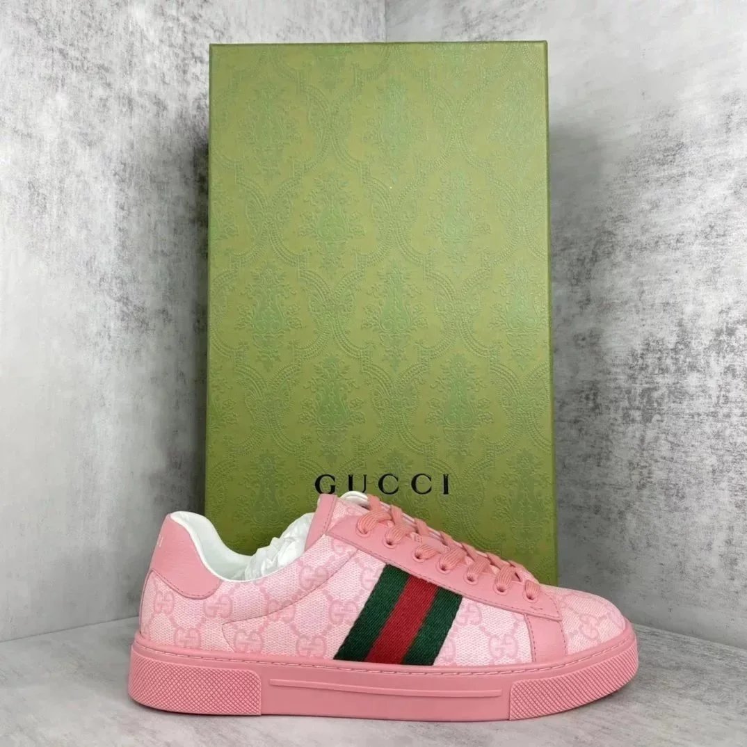 Gucci Ace Bee Embroidery White Sneakers - 6