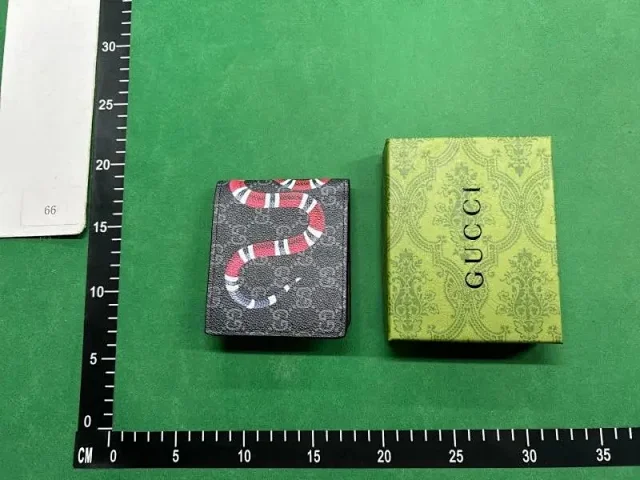 Louis Vuitton Wallets & Card Holders Assorted monogram and textured wallet designs product detail image 7